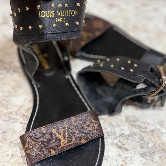 Louis Vuitton Monogram Nomad Gladiator Sandals - Picture 4 of 6